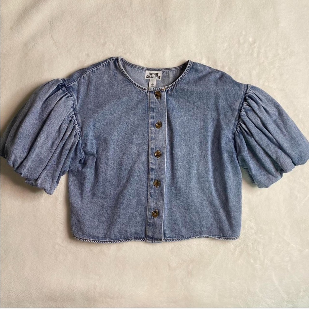 Future Collective Jean Denim button down size s